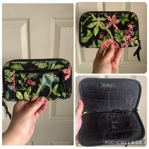 Vera Bradley wallet